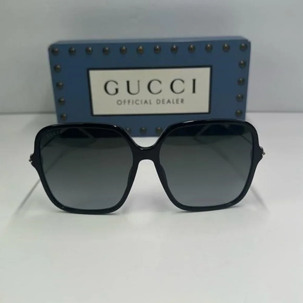 💯- New Authentic Gucci Grey Butterfly Ladies Sunglasses GG1267SA 001 60